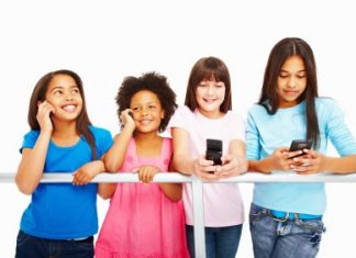 Neden Ortaokul Çocuklarının Sosyal Medyayı Kullanmaları Hiç Akıllıca Değil?